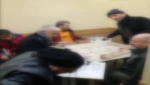Küçükçekmece İlçe Emniyet Müdürlüğü Kahvehaneleri Denetledi