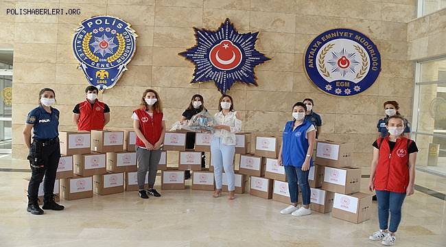Polis Eşleri, Şehit Ailelerimiz ile İl Gençlik ve Spor Müdürlüğü El Emekleri Polislerimize İkram