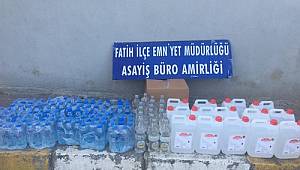 Fatih'de Kaçak İçki Satışı Yapan Şahıs Tutuklandı