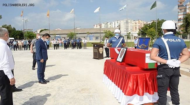 Tedavi Gördüğü Hastanede Vefat Eden Polis Memuru Defnedilmek Üzere Hatay İline Uğurlandı 