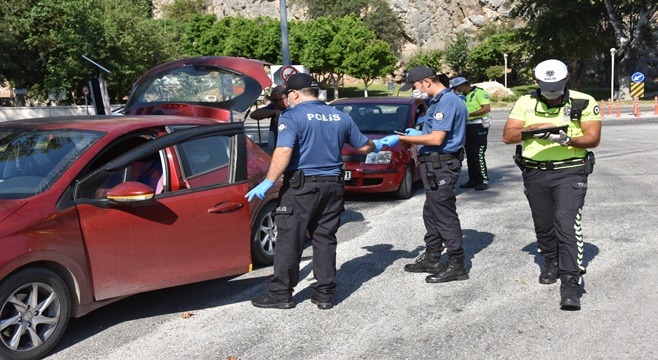 29 Temmuz Günü Antalya’da “Türkiye Güven Huzur Uygulaması (2020-9)” Gerçekleştirildi 