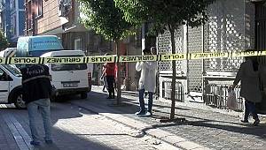 Zeytinburnu'nda açılan ateş sonucu 1'i çocuk 2 kişi yaralandı