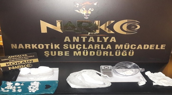 Antalya Polisi Turizm Sezonunda Piyasaya Sürülmeye Hazır Uyuşturucu Madde Ele Geçirdi 