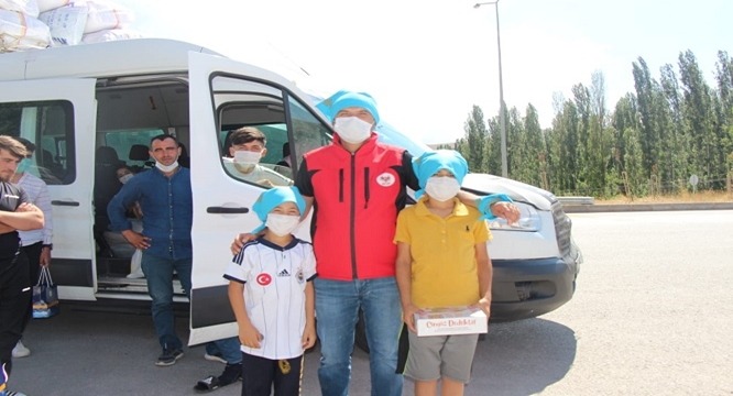 BU TOPRAKLARDA HEPİMİZİN ALIN TERİ VAR 