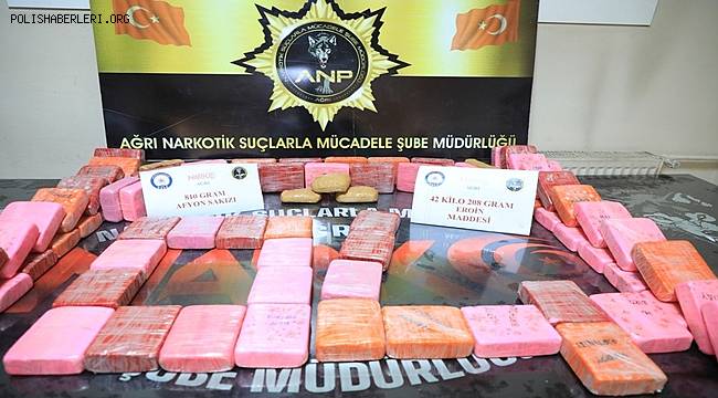42 Kilo 208 Gram Eroin Maddesi ve 810 Gram Afyon Sakızı Ele Geçirildi 