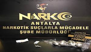 Antaya Polisi NMAK İle Antalya Havalimanında Uyuşturucuya Geçit Vermiyor 