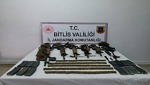 Bitlis Sehi Ormanlarında, İl Jandarma Komutanlığınca gerçekleştirilen hava destekli operasyonda 6 terörist etkisiz hale getirilmiştir