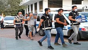 İstanbul ve Kocaeli'nden 32 araç çalan 2 şüpheli Antalya'da yakalandı 