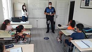 Mersin Polisinden Özel Etüt Merkezlerine Covid-19 uyarısı 
