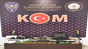 Organize Suç Örgütüne Yönelik Operasyonda 13 Şüpheli Yakalandı