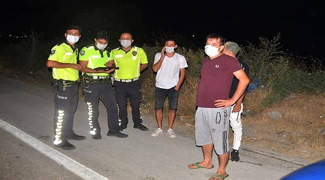 Adana'da Alkollü otomobil sürücüsü, 25 kilometre süren kovalama sonucu yakalandı.