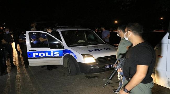Adana'da sokağa ses bombası atan şüpheli yakalandı