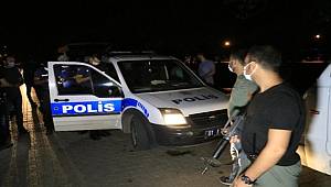 Adana'da sokağa ses bombası atan şüpheli yakalandı 