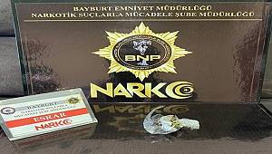 Bayburt'ta İki Ayrı Narkotik Yakalaması Gerçekleşti 2 Şüpheli Tutuklandı