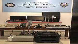 Muratpaşa İlçesinde İşyerinde Hırsızlık Suçundan 2 Şüpheli Yakalandı