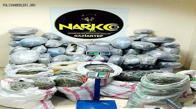 Gaziantep'te eş zamanlı düzenlenen operasyonda 320 kilo Esrar ele geçirildi 