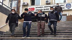 İstanbul'da İran Uyruklu Sahte Polisler Özel Ekiple Yakalandı