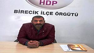 Şanlıurfa TEM Şube ekiplerince HDP Birecik İlçe Başkanı Karadağ gözaltına alındı