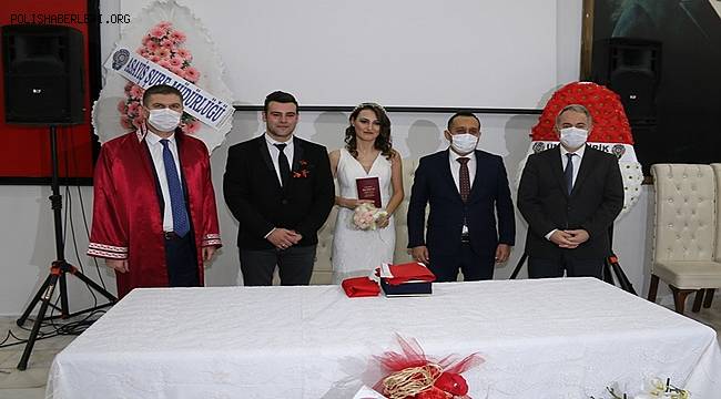 Polis Memurları Soner TARIKUSTAOĞLU ve Rabia SÖNMEZDAĞ Çifti Evlendiler