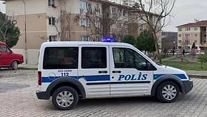 Sakarya'nın Adapazarı ilçesinde çıkan silahlı kavgada bir kişi yaralandı