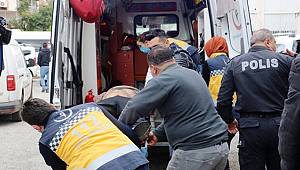 Antalya'da kilitlediği otomobilin içinde kendisini silahla vuran şahıs kanlar içinde kaldı