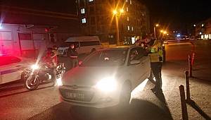 Gaziantep'te Polis İl genelinde gece denetimlerini aralıksız sürdürüyor 