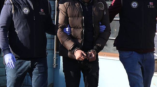 İstanbul merkezli 3 ilde terör örgütlerine yönelik operasyonda 5 şüpheli yakalandı 