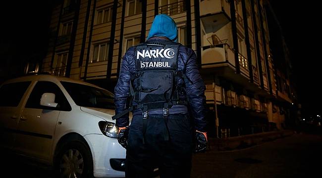 İstanbul Narkotik Şube Müdürlüğü ekipleri Torbacı operasyonunda 25 şüpheliyi gözaltına aldı