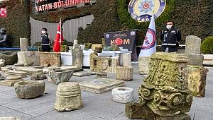 KOM Şube ekipleri Beşiktaş'ta Kaçakçılık yapan 2 Antikacıyı gözaltına aldı