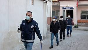 Osmaniye'de Çevreye rahatsızlık veren Afgan mülteciler gözaltına alındı