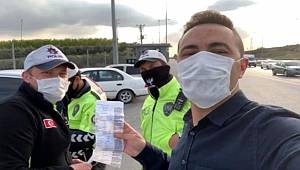 Adana'da Polis Helikopterini Görüntüleyen Seyir halindeki Sürücüye 315 lira ceza kesildi