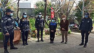 Adana İl Emniyet Müdürü İnci'den polislik hayali kuran çocuğa