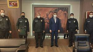 Emniyet Müdürü Zeybek Başarılı Operasyonlarda Görev Alan 5 Personeli Ödüllendirdi