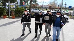 Fethiye'de Vip araç ile uyuşturucu ticareti yapan 2 kişi tutuklandı
