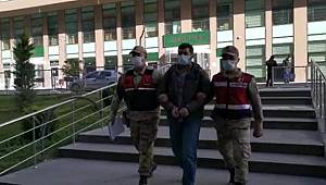 Gaziantep'te Jandarmanın yol kontrolünde PKK'lı terörist yakalandı