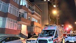 Komşuların kötü kokudan şüphelendiği evden yaşlı adamın cansız bedeni çıktı