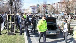 Polisin Dur ihtarına uymayan sürücü kaçarken çocuğa çarptı