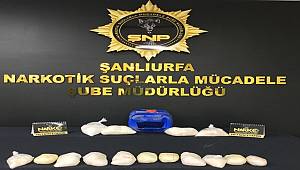 Şanlıurfa'da Narkotik ve Kom Şube Müdürlüğü Ekipleri Durdurulan Araçlarda Uyuşturucu Madde Ele Geçirildi