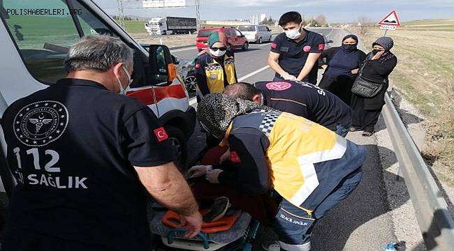 Aksaray'da İki otomobilin çarpışması sonucu 9 kişi yaralandı