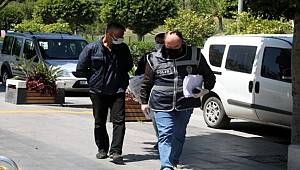 Antalya'da Hırsızlık şüphelisi iki kardeşten biri tutuklandı