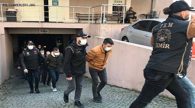 İzmir'de FETÖ/PDY'nin TSK yapılanmasına yönelik operasyonda 30 tutuklama