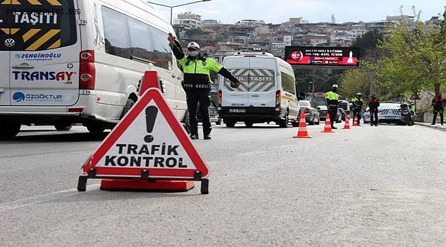 İzmir'de toplu ulaşım araçlarına 'dinamik denetleme' gerçekleştirildi