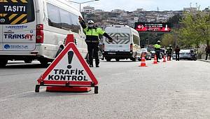İzmir'de toplu ulaşım araçlarına 'dinamik denetleme' gerçekleştirildi