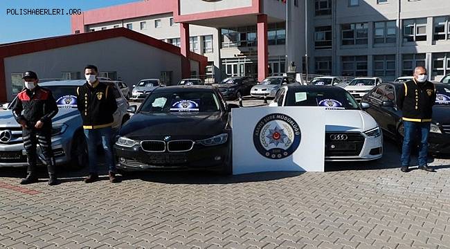 Polis adım adım izleyip hırsızların inine ulaştı, Çaldıkları araçları apartmanın çatı katında parçalamışlar