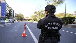 Alanya'da polis ekiplerinden sıkı 'tam kapanma' denetimi