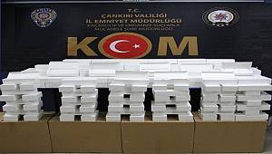 Çankırı'da 40 Bin adet boş Makaron ele geçirildi 3 Kişi Gözaltına alındı