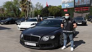 El konan 24 lüks otomobille, devleti 27 milyon lira zarara uğrattılar
