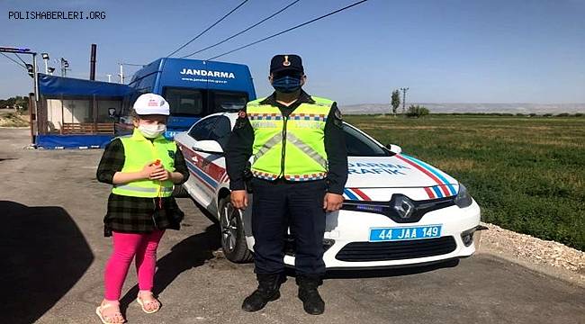 Malatya Jandarma Trafik Timlerince Trafik Haftası etkinliği Düzenlendi