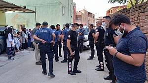 Manisa'nın Şehzadeler ilçesinde iki aile arasında çıkan moloz dökme tartışması