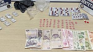 Mersin'de taksideki 4 şüphelinin üzerinden uyuşturucu çıktı